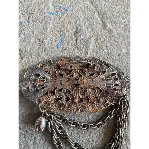 Vintage Brooch Pin Mask Venetian Chain Silver Tone Metal - Picture 7 of 8